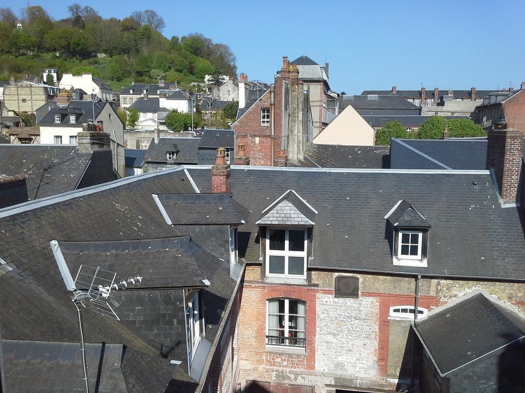 Mansion Victorine Apartment Honfleur Exterior photo